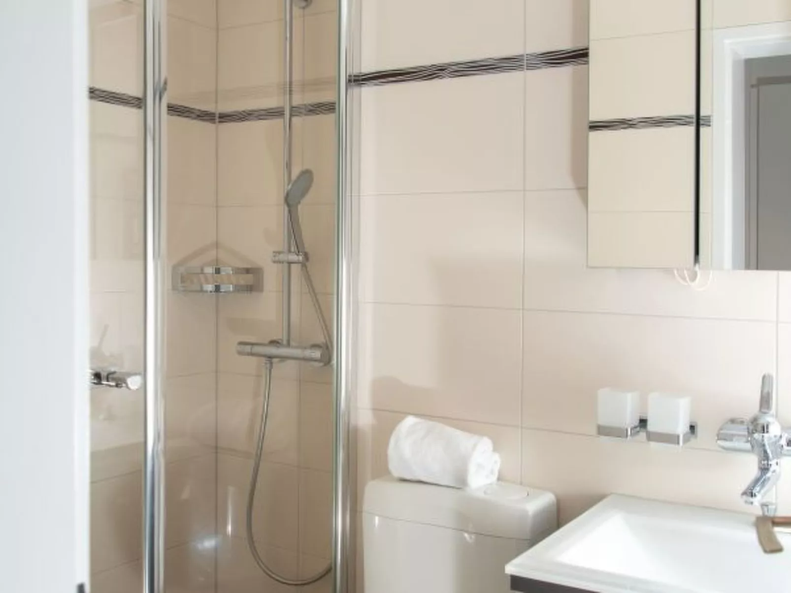 Mit privatem Whirlpool für 4 Personen Casoja Lenzerheide - Dedans