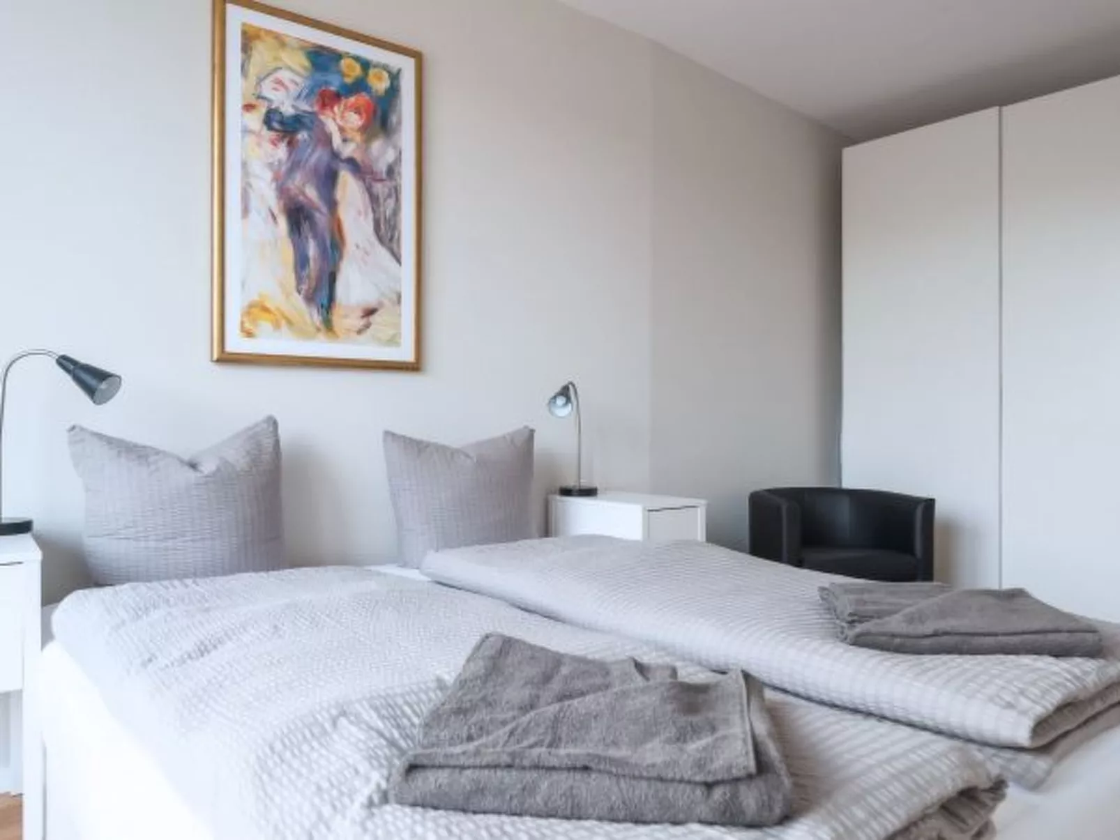 BS Renoir V - Marktplatz HITrental Apartment - Inside