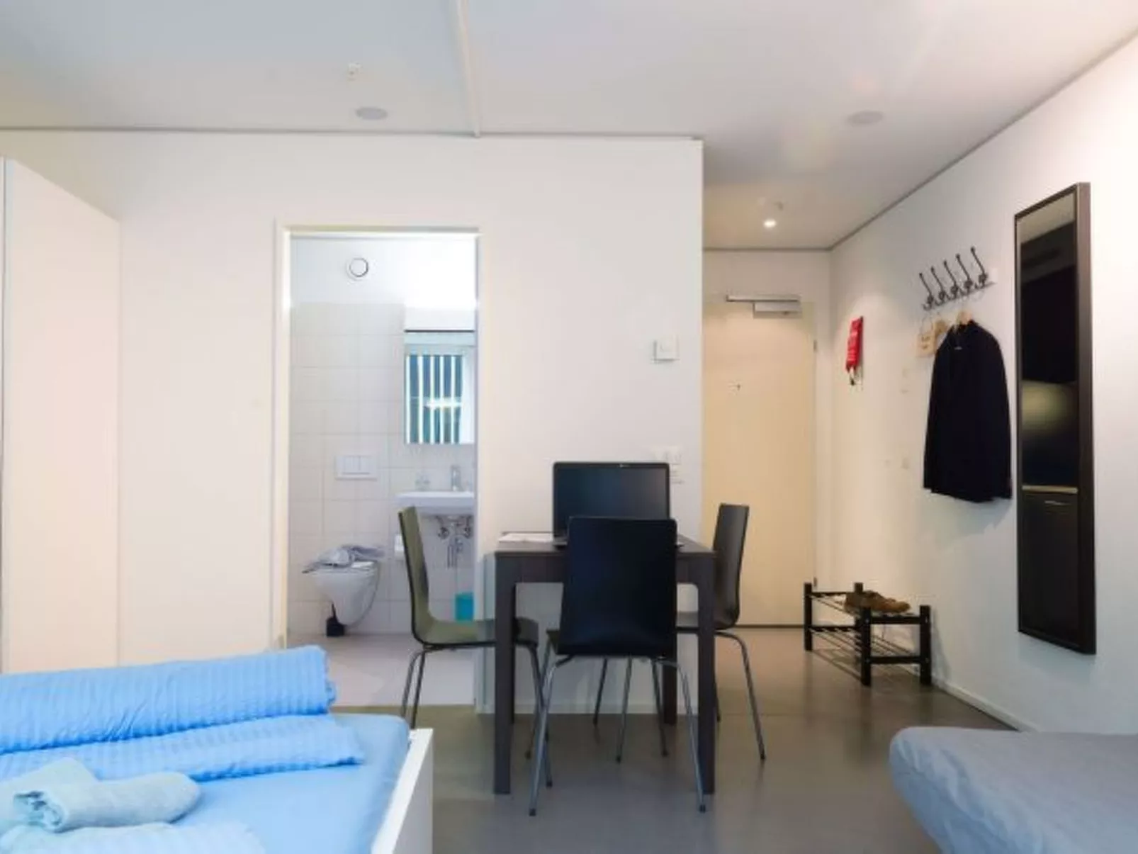 LU Bourbaki II - Allmend HITrental Apartment - Drinnen