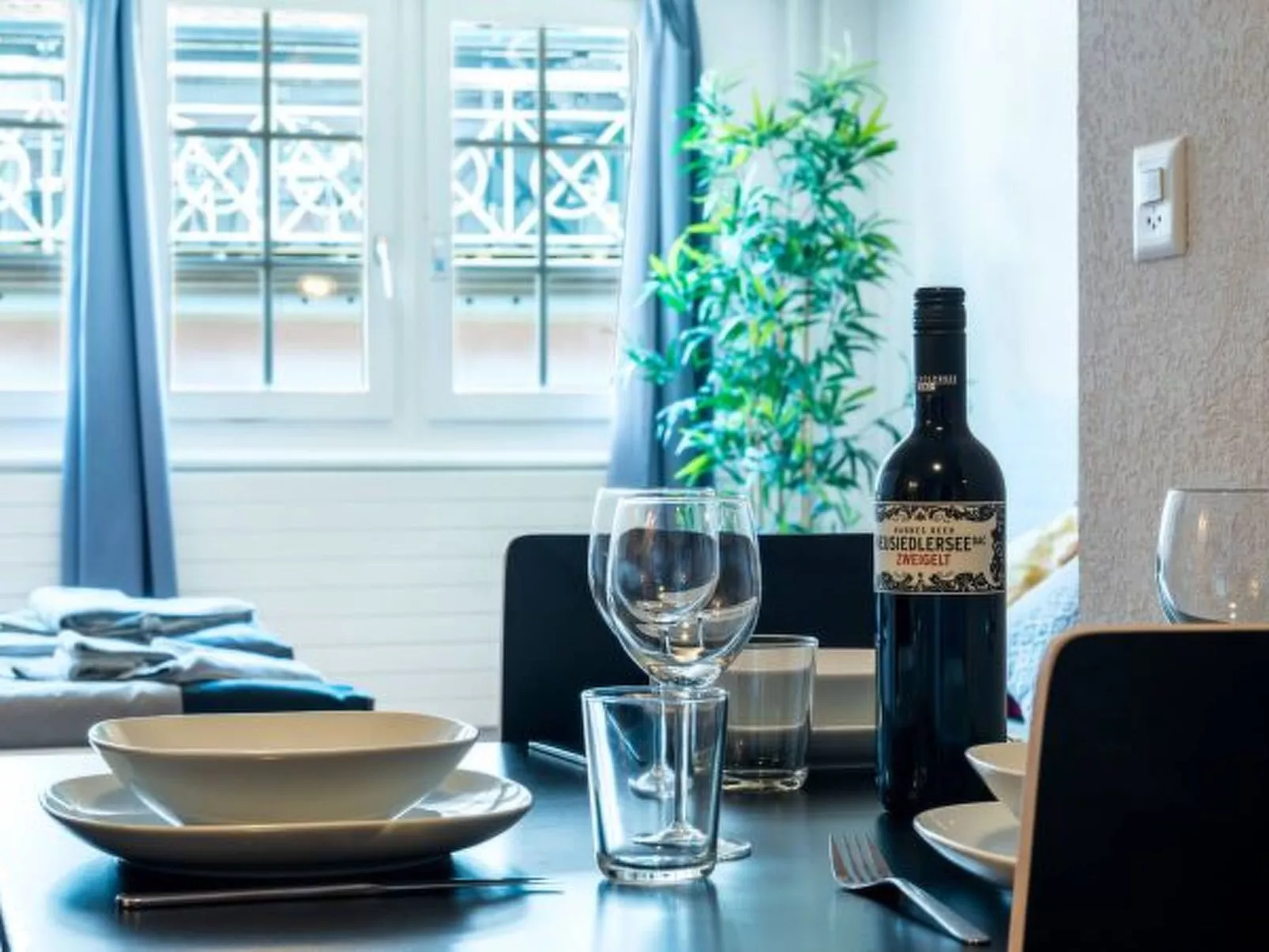 ZH Doerfli 4 - HITrental Apartment - Inside