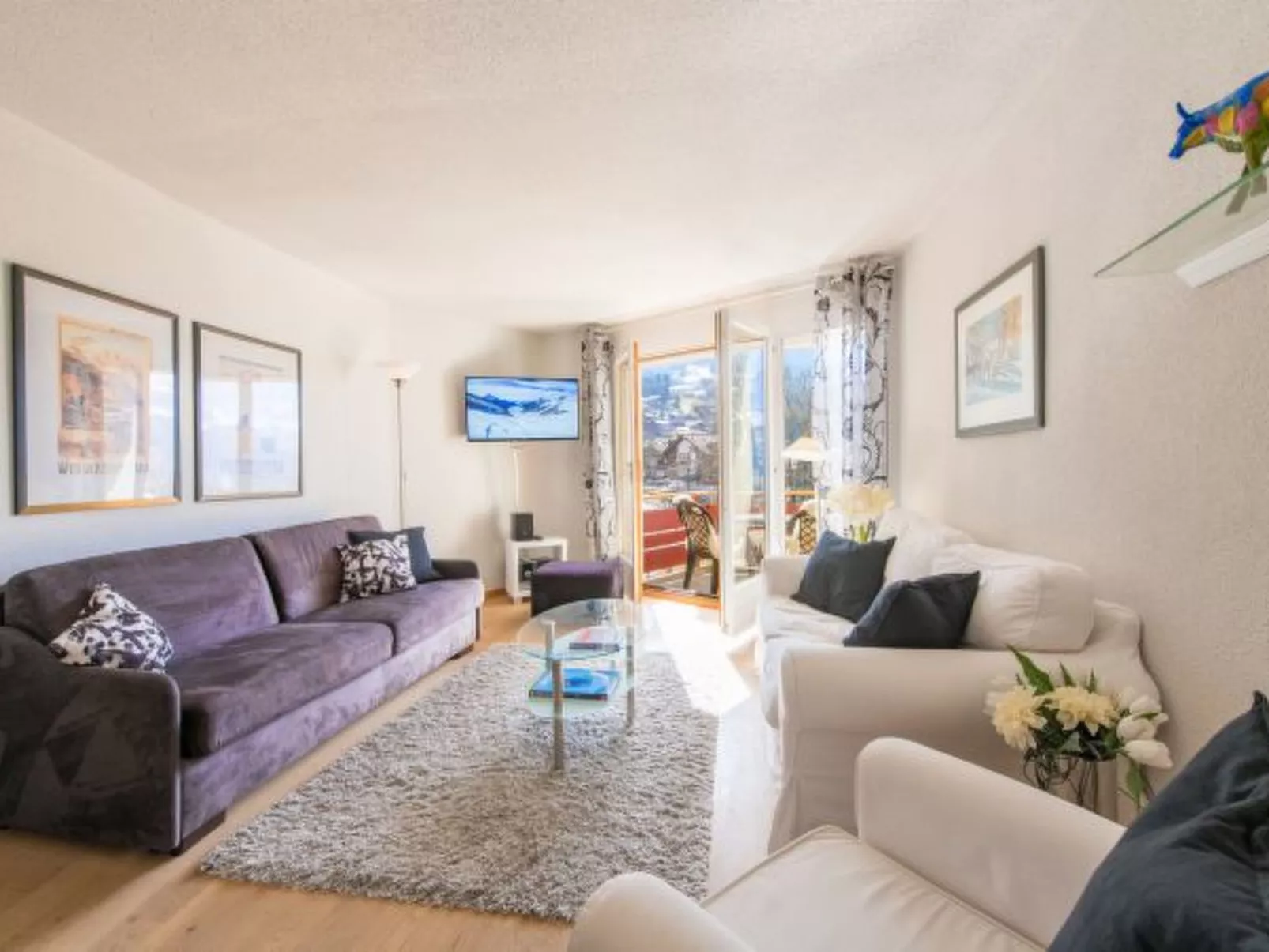 Eiger Residence - Inside