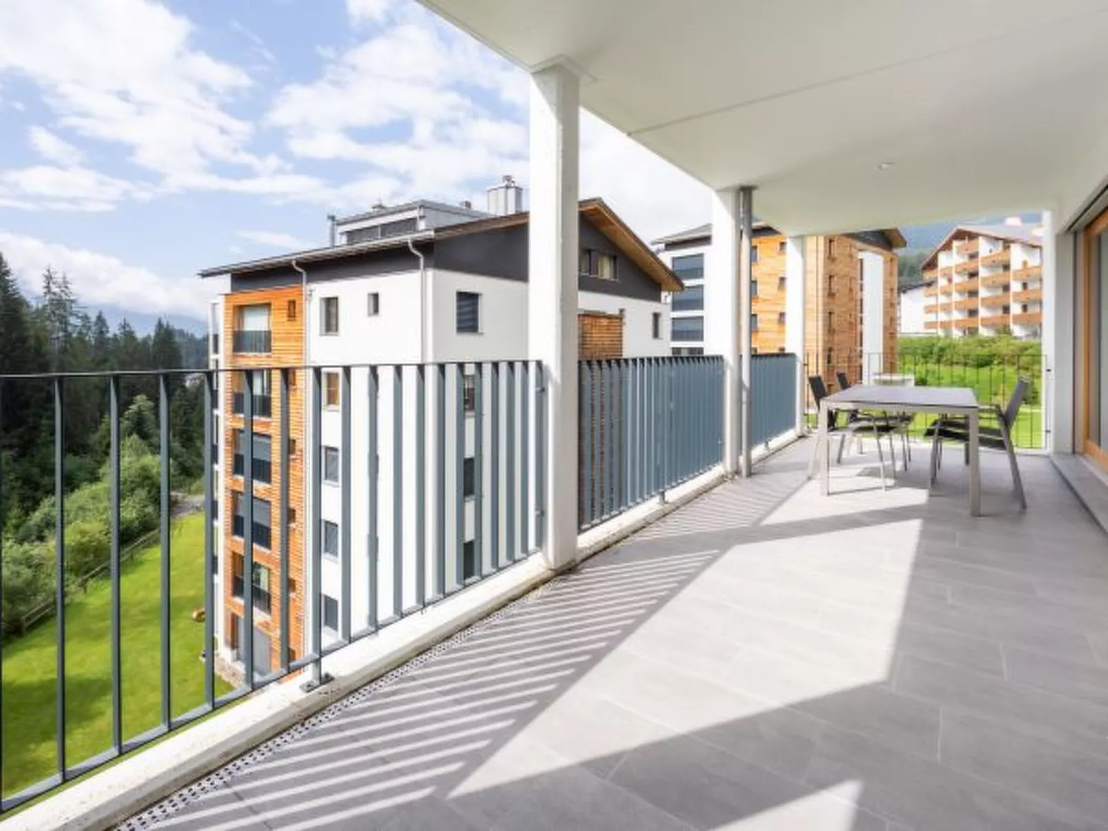 Taviarna Laax 1.9 - Outside