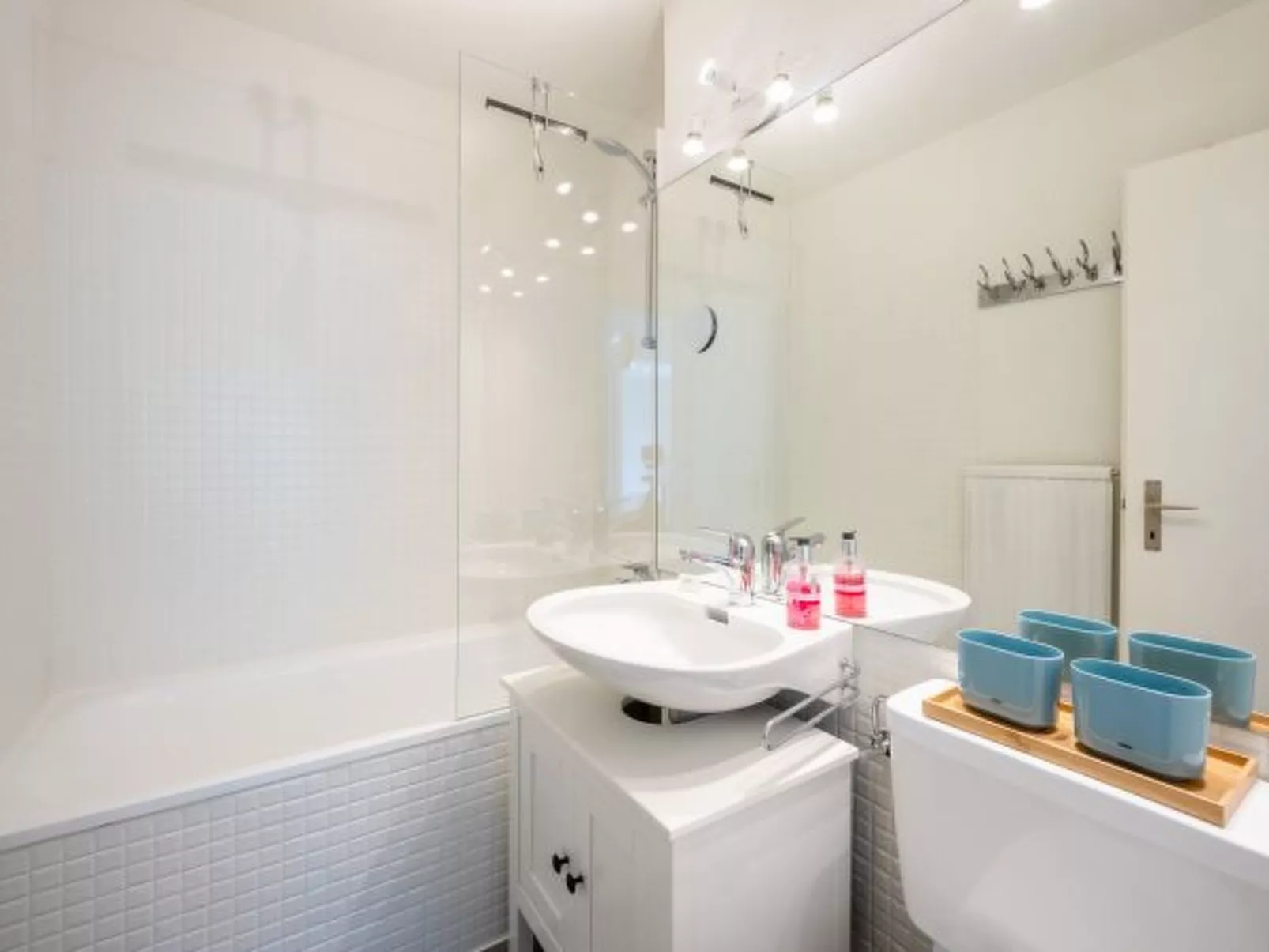 Casa Curnera 8 - Inside