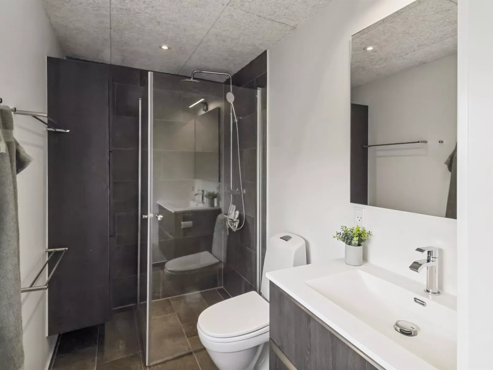 "Milan" - 20km from the sea - Inside