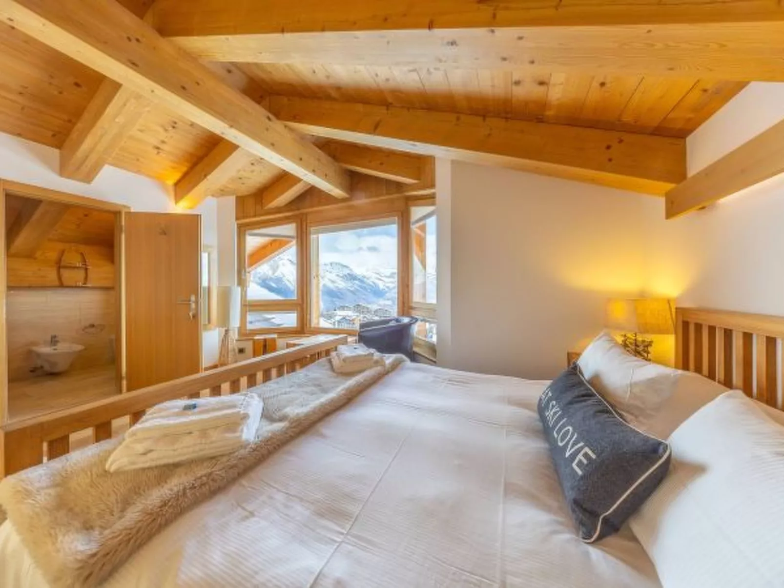 Chalet Enchanteur sauna, Whirlpool, 13pax - Inside