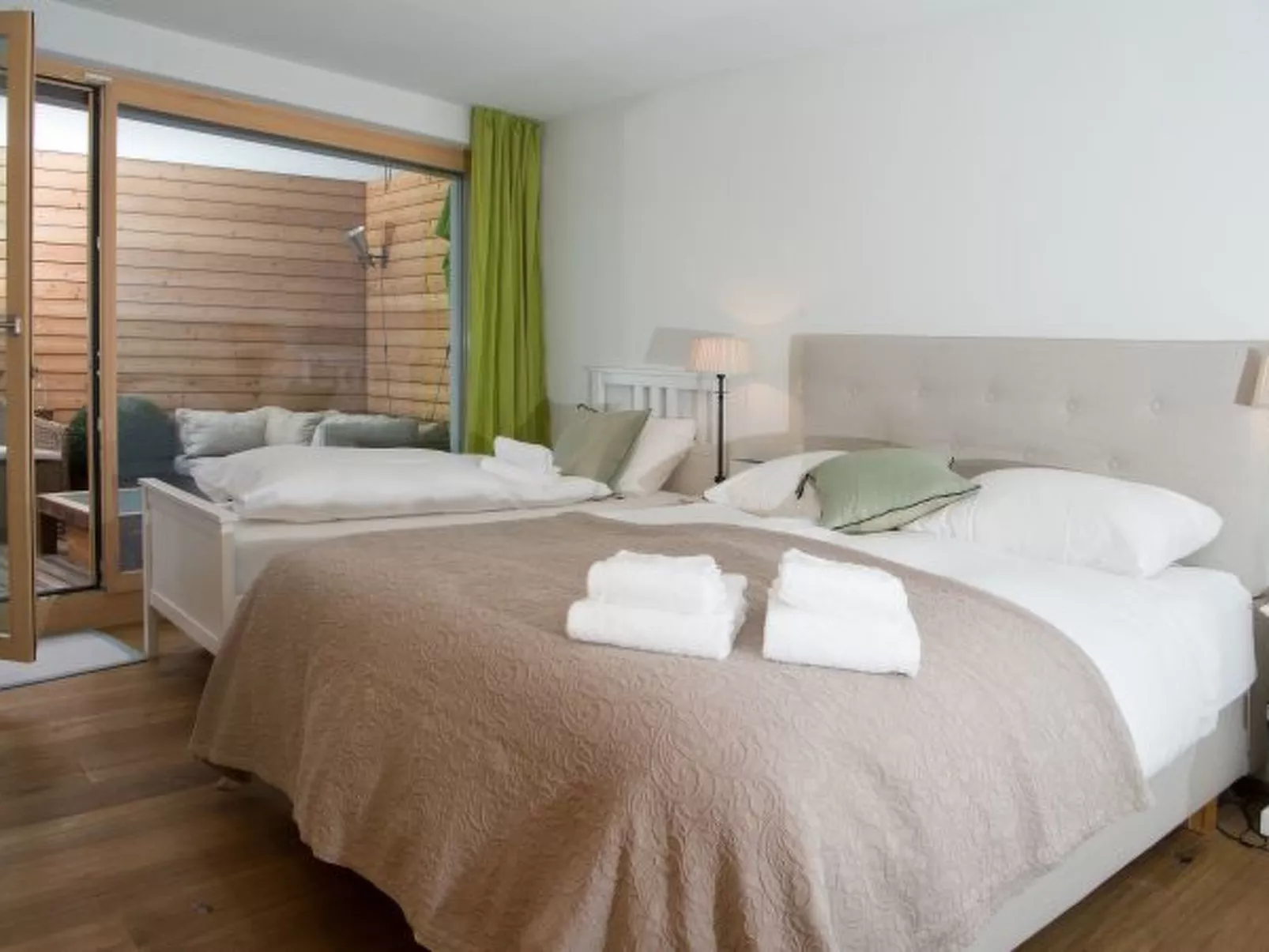 Valmala für 5 Personen und einem Familienhund mit eingezäuntem Garten - Dedans