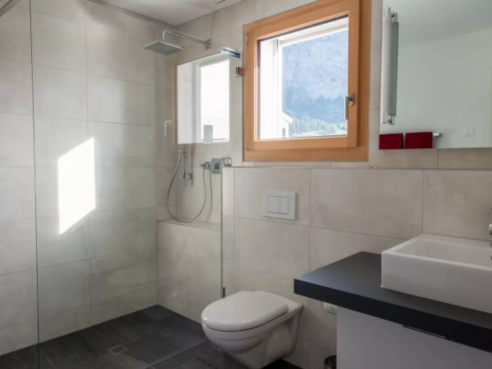 Prada Biala - Dedans