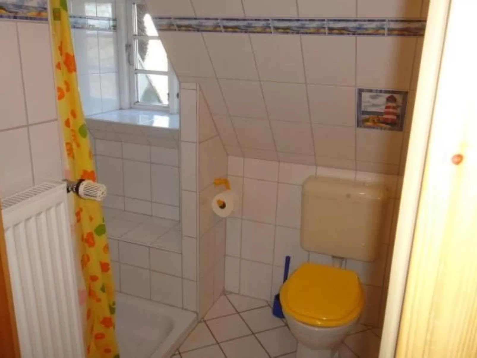 Wohnung in einem reetgedeckten Friesenhaus aus dem Jahr 1860 - Drinnen