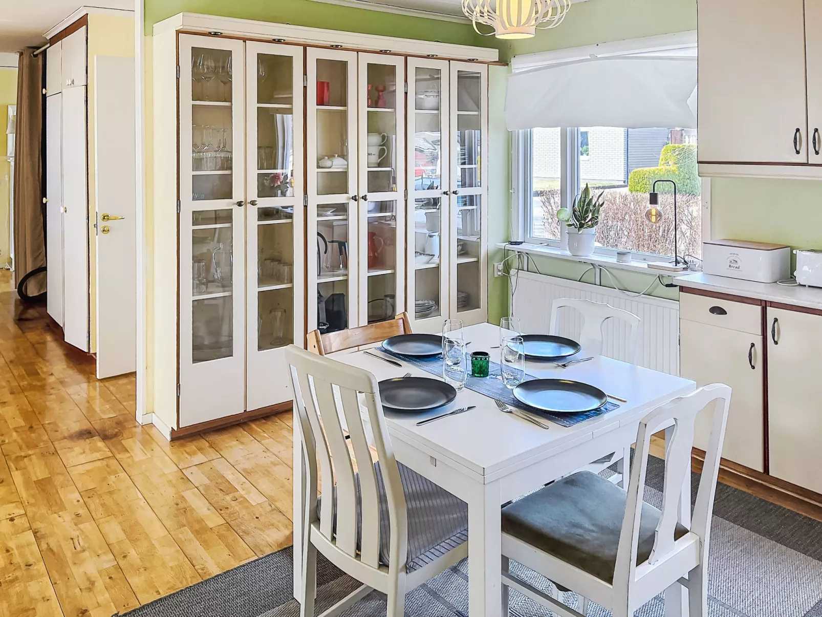 Tallkotten - Drinnen