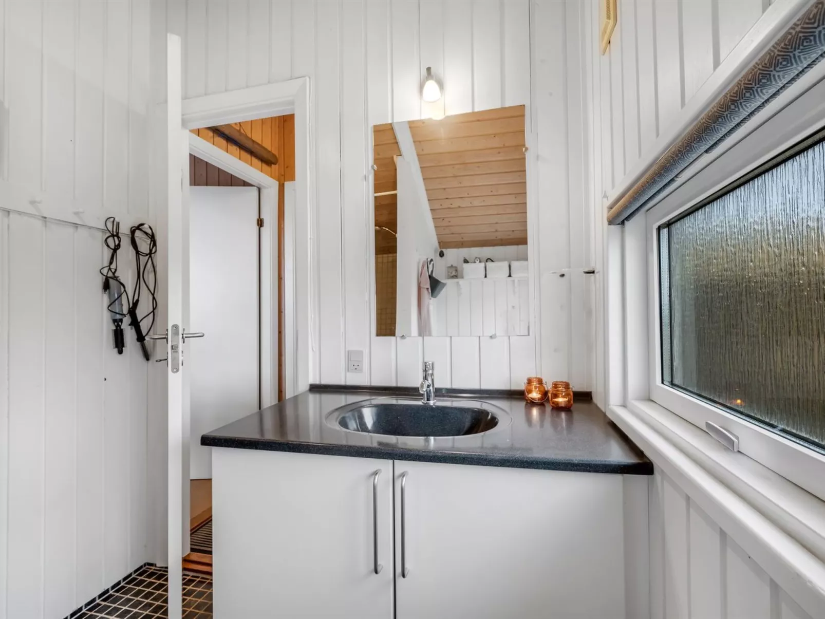 "Fritza" - 400m from the sea - Inside