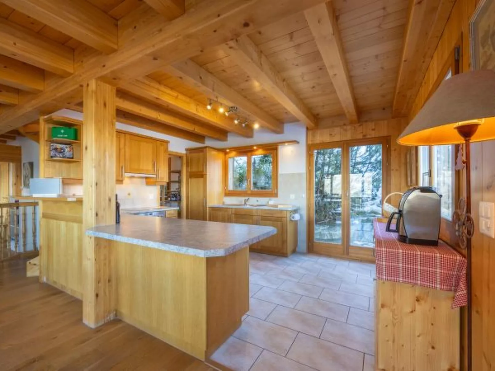 Chalet Vansamis, views & sauna - Drinnen