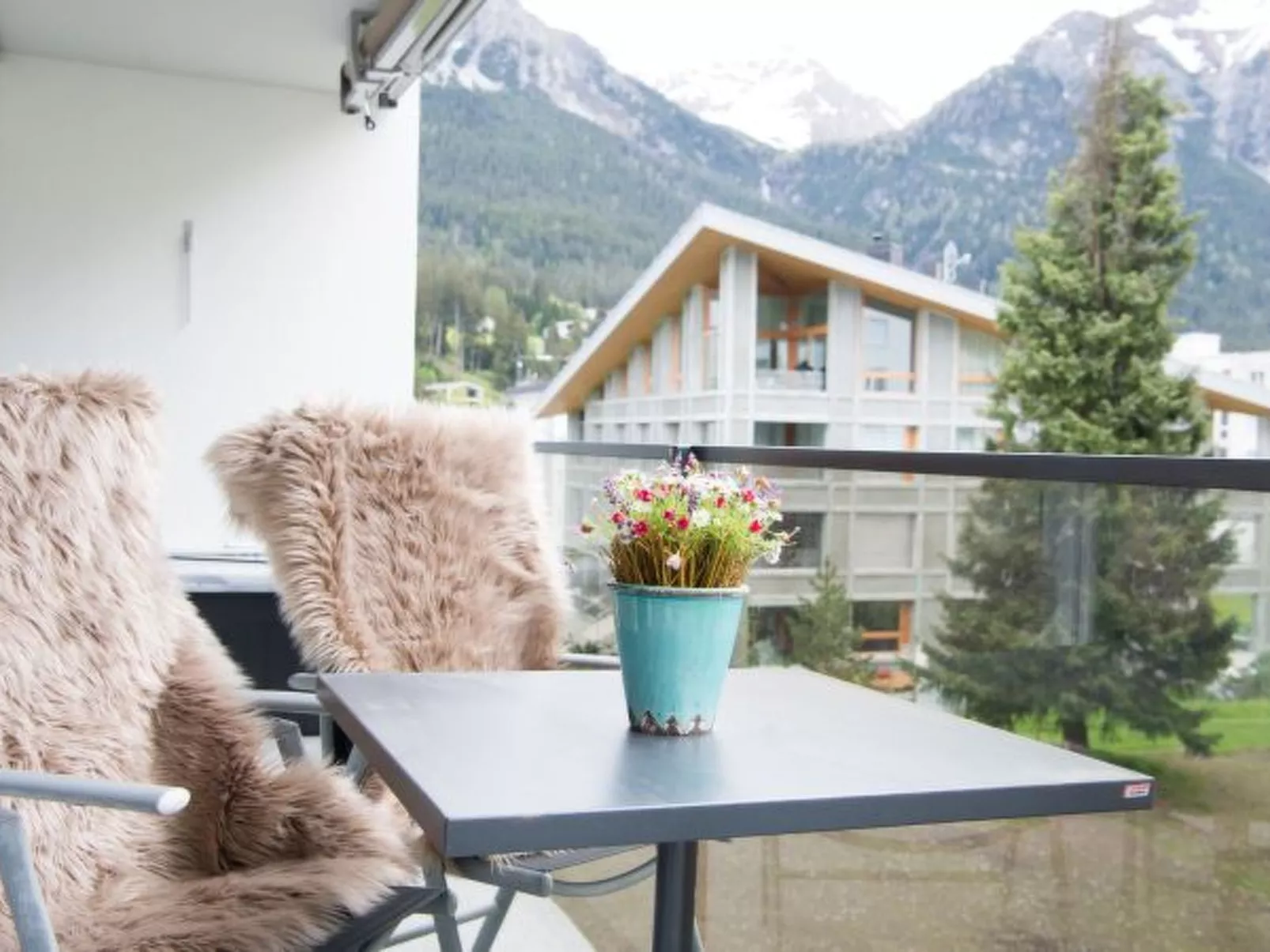 Für 4 Sotmirana Lenzerheide Zentrum - Draußen