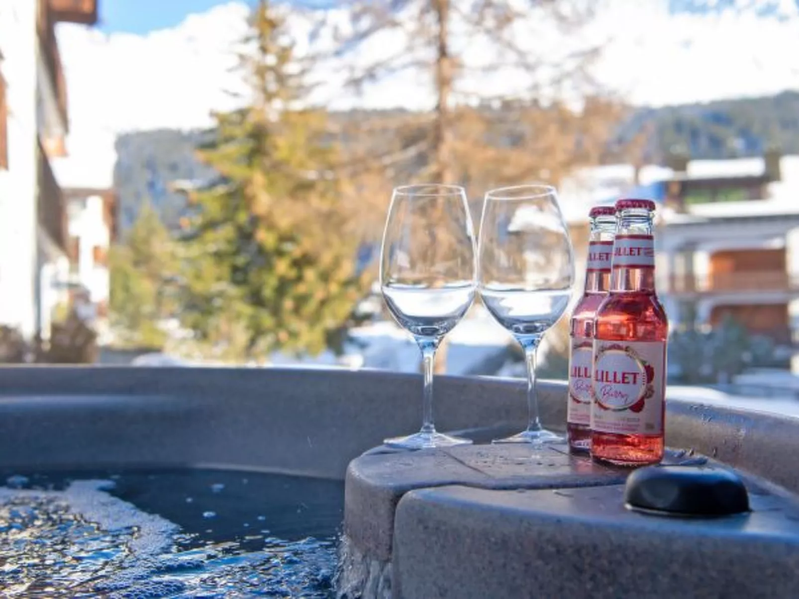 Mit privatem Whirlpool für 4 Personen Casoja Lenzerheide - Dehors