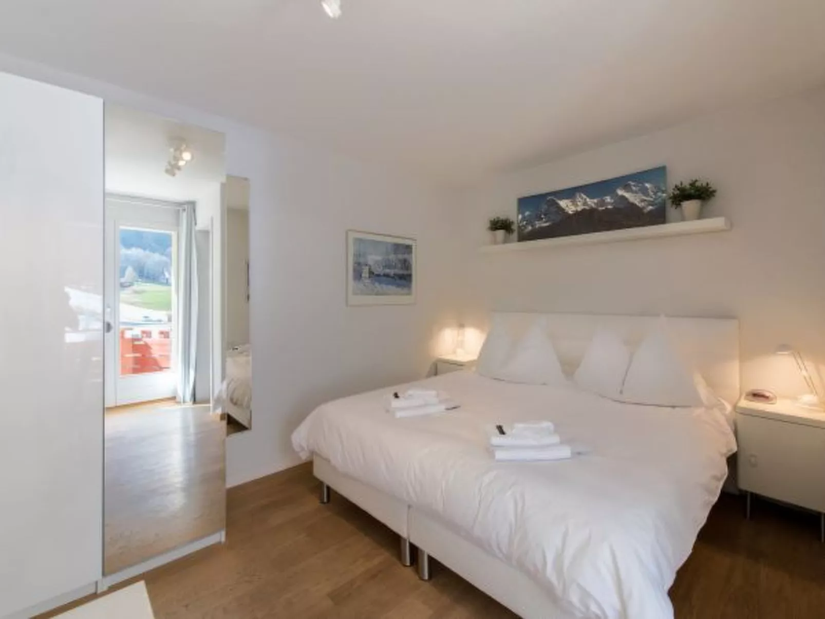 Eiger Residence - Inside