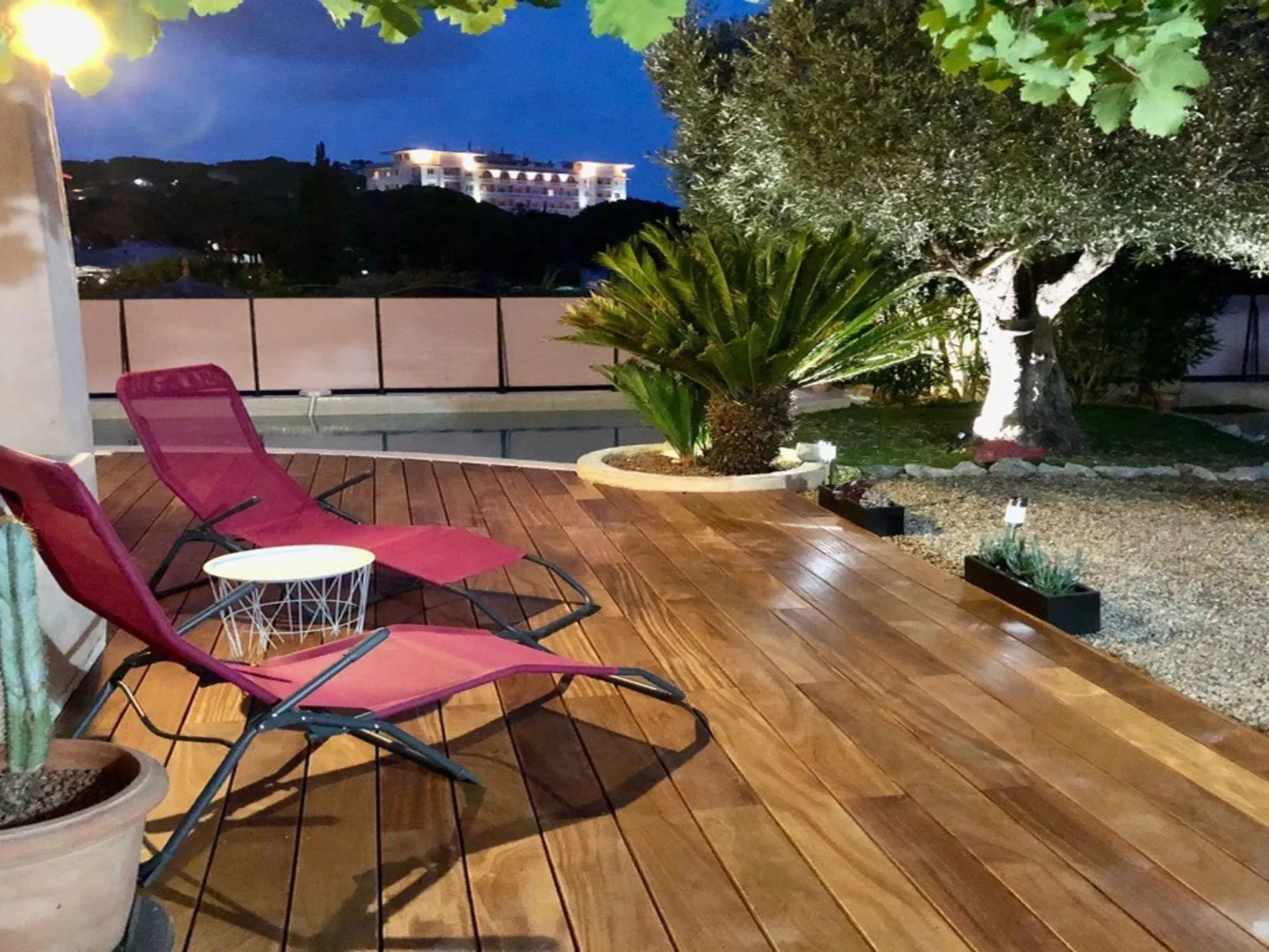 Haus 5 pers - Swimmingpool- Klimaanlage- WiFi - Draußen