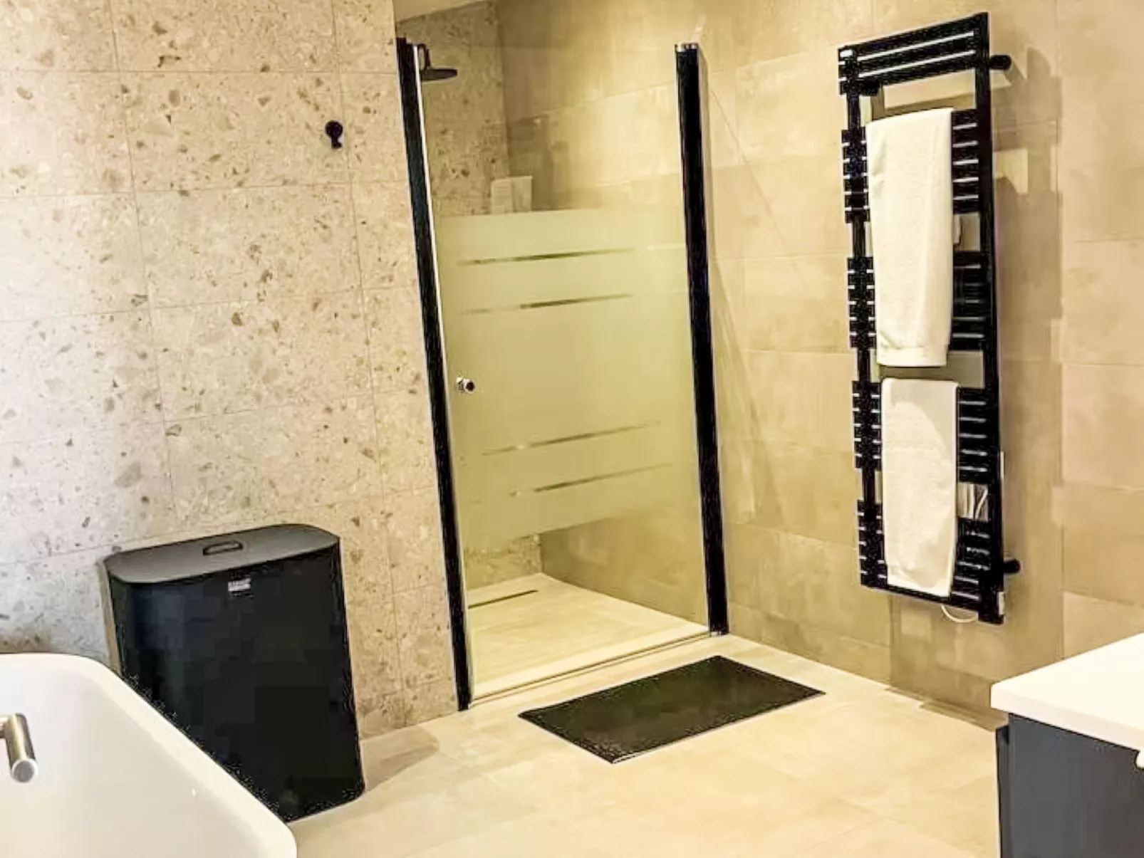 Casa Minà - Drinnen