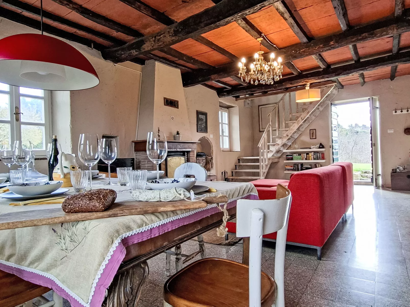 Il Colle di Tiglio - Inside