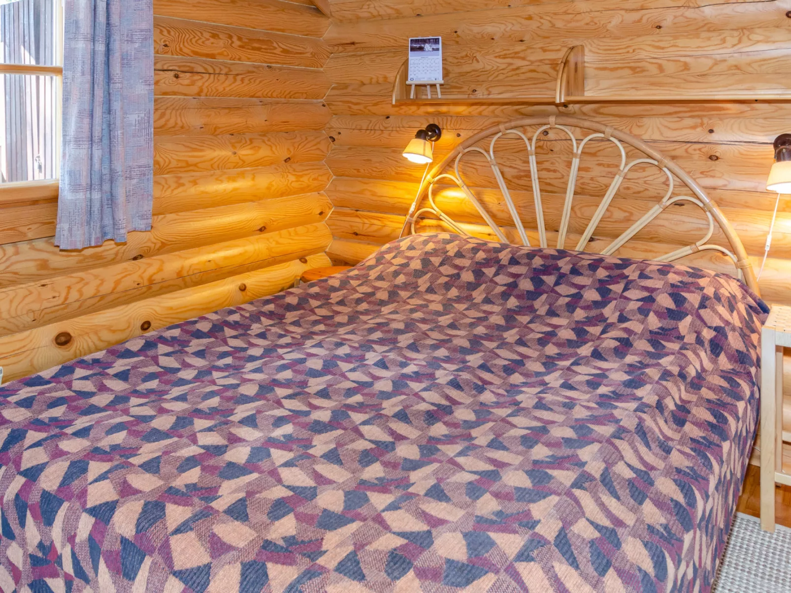 Honkakoli 9/2 - Inside