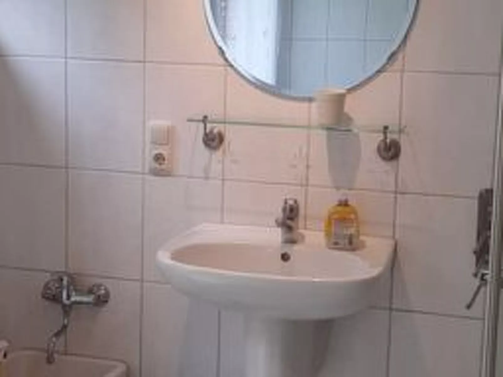 Geräumige Ferienwohnung in Kölker mit Terrasse und Grill - Drinnen