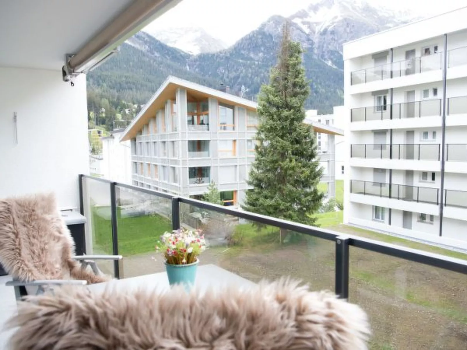 Für 4 Sotmirana Lenzerheide Zentrum - Draußen