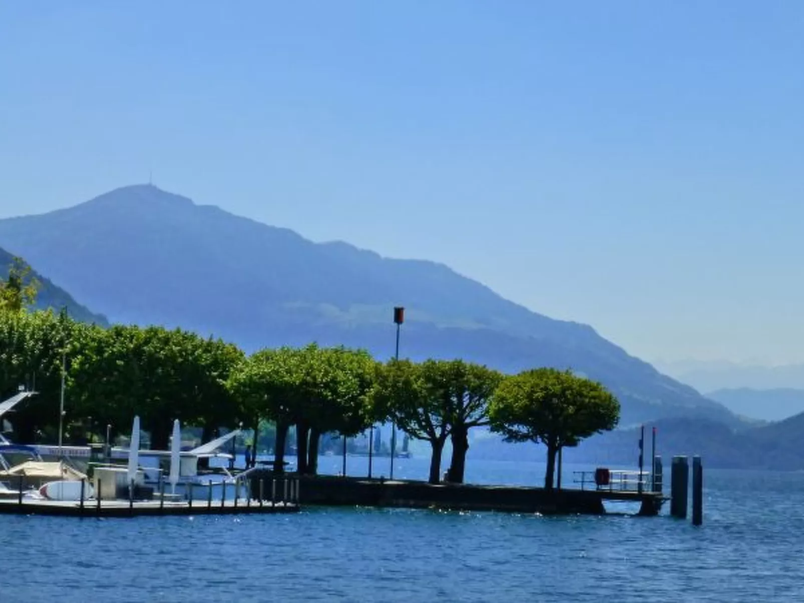 ZG Zeughausgasse IV - HITrental Apartment - Draußen