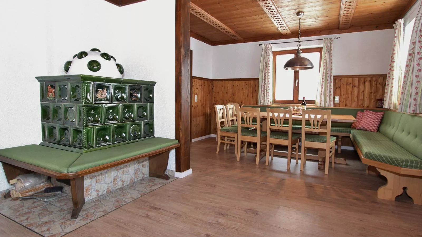 Chalet Kristall II-Salon