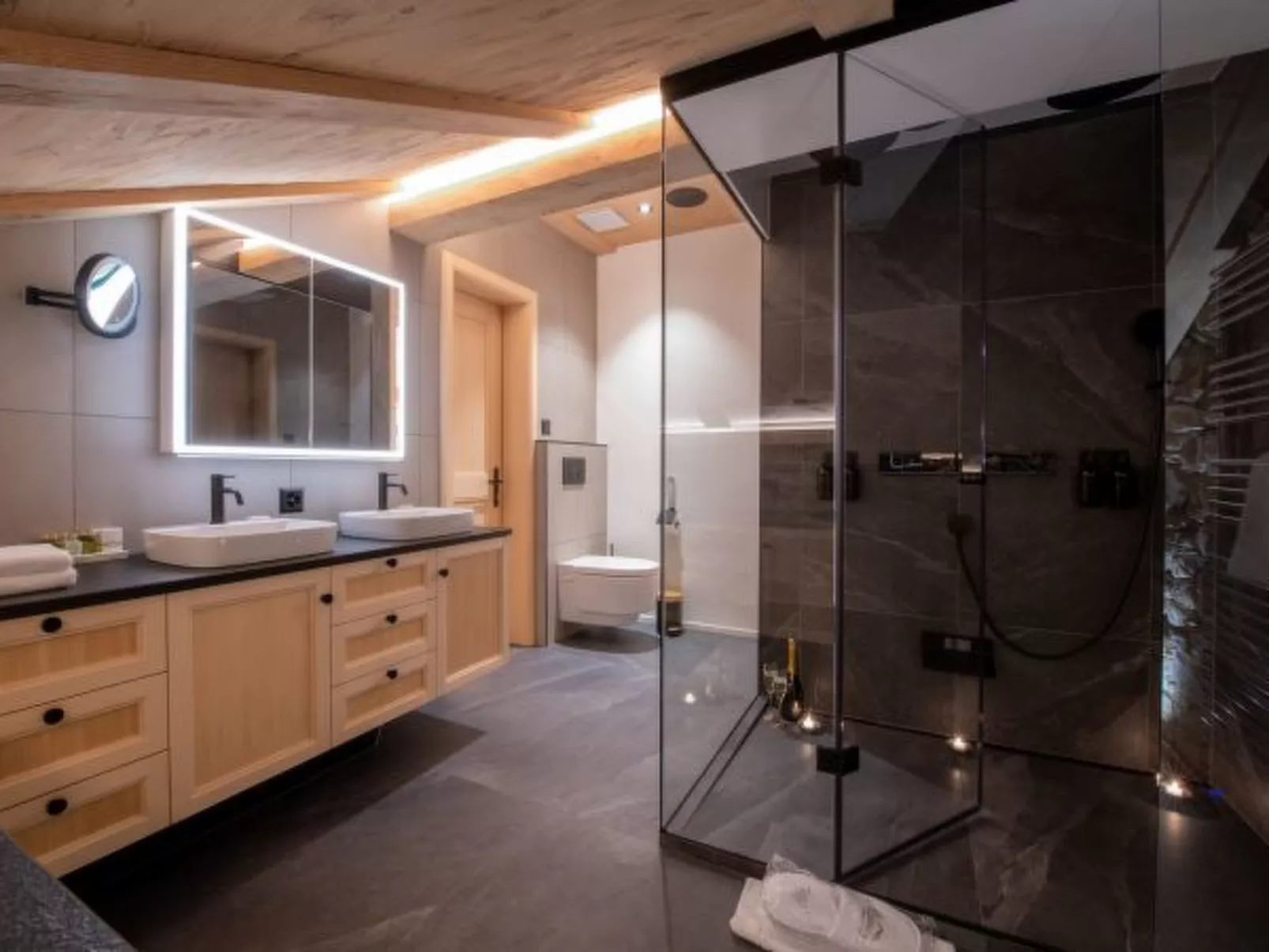 Chalet Margaux Penthouse - Inside