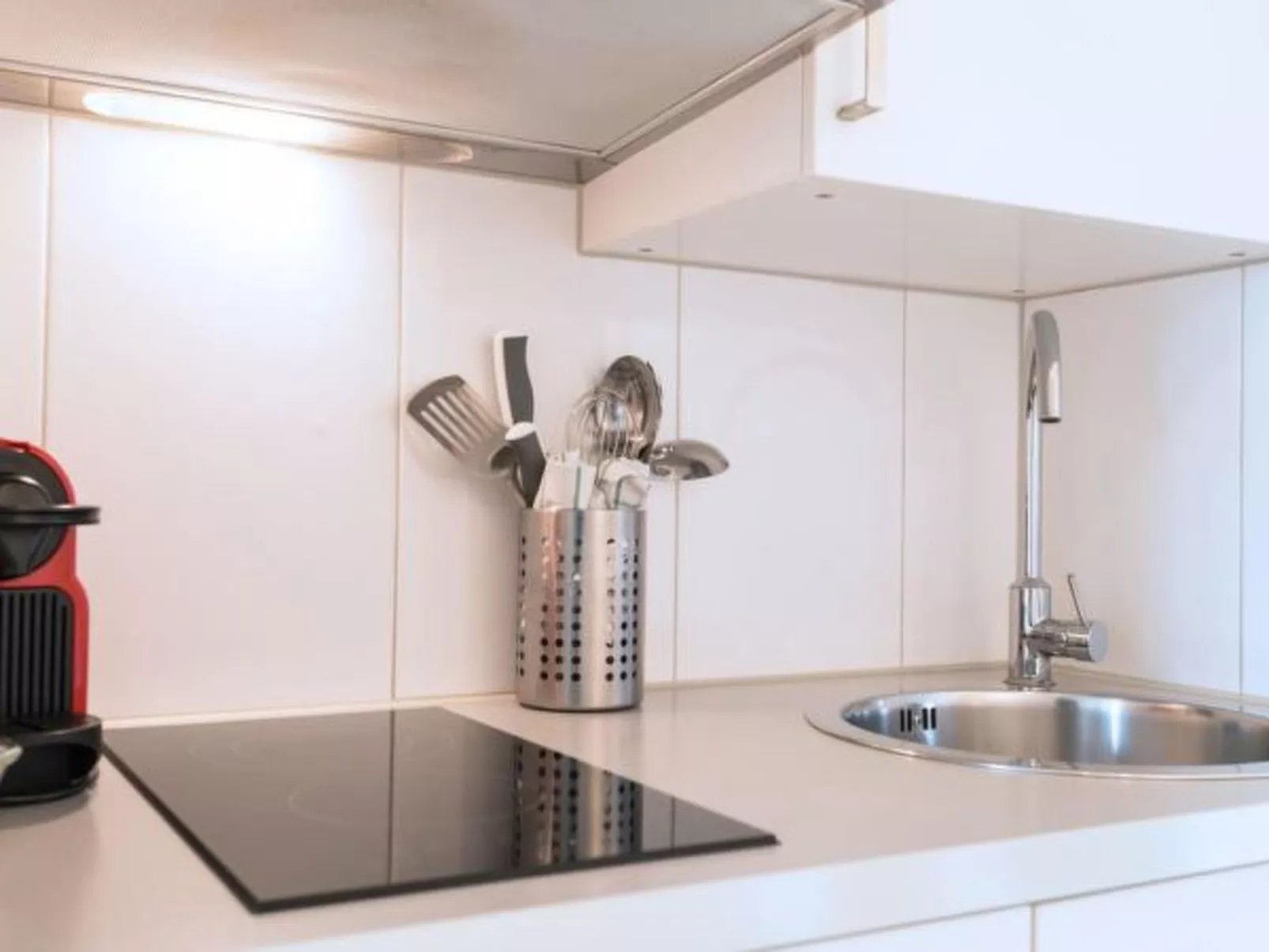 LU Saturn lll - Chapel Bridge HITrental Apartment - Dedans