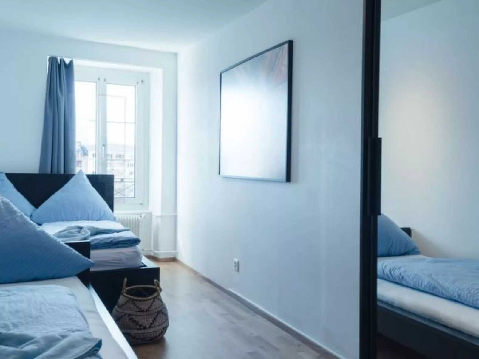 LU Jupiter lll - Chapel Bridge HITrental Apartment - Inside