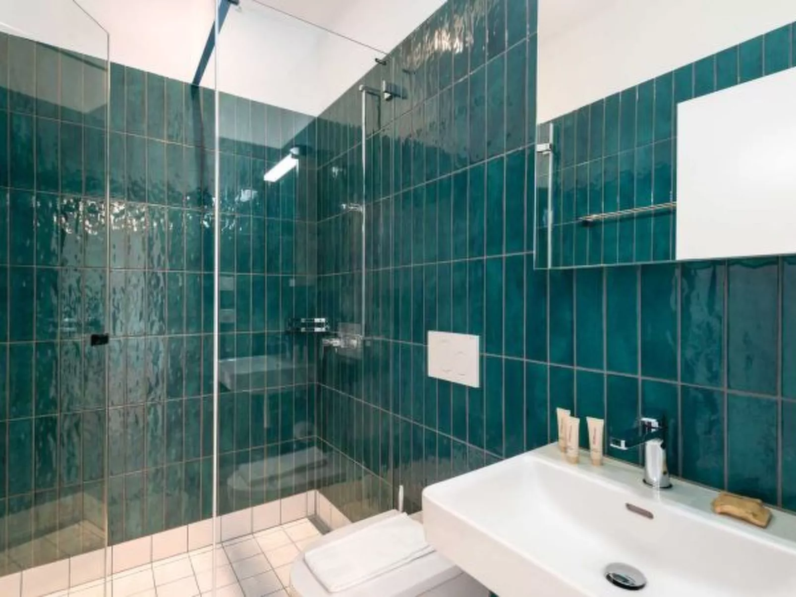 ZH Yellow 3 - Letzigrund HITrental Apartment - Dedans