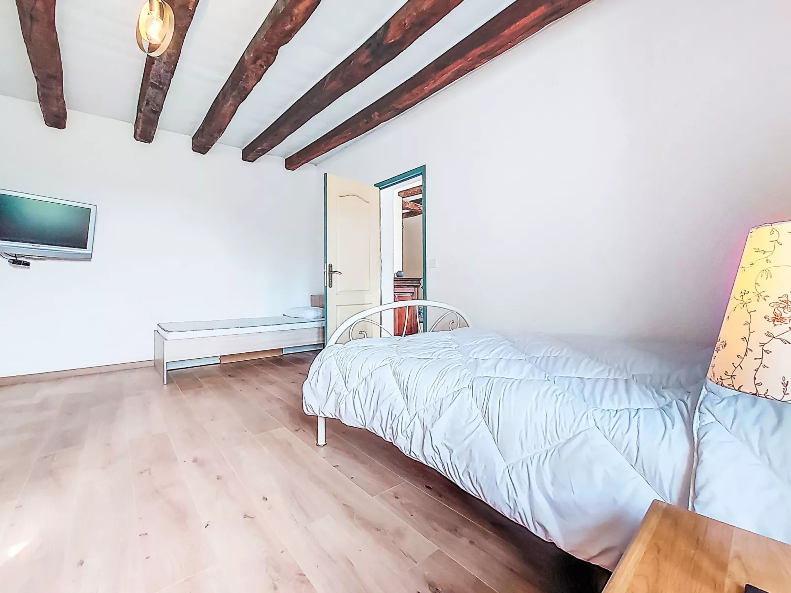 Gîte Saint Sauveur - Drinnen