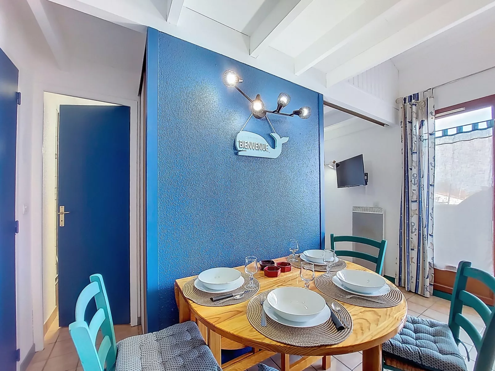 Les Soleils Rouges - Inside