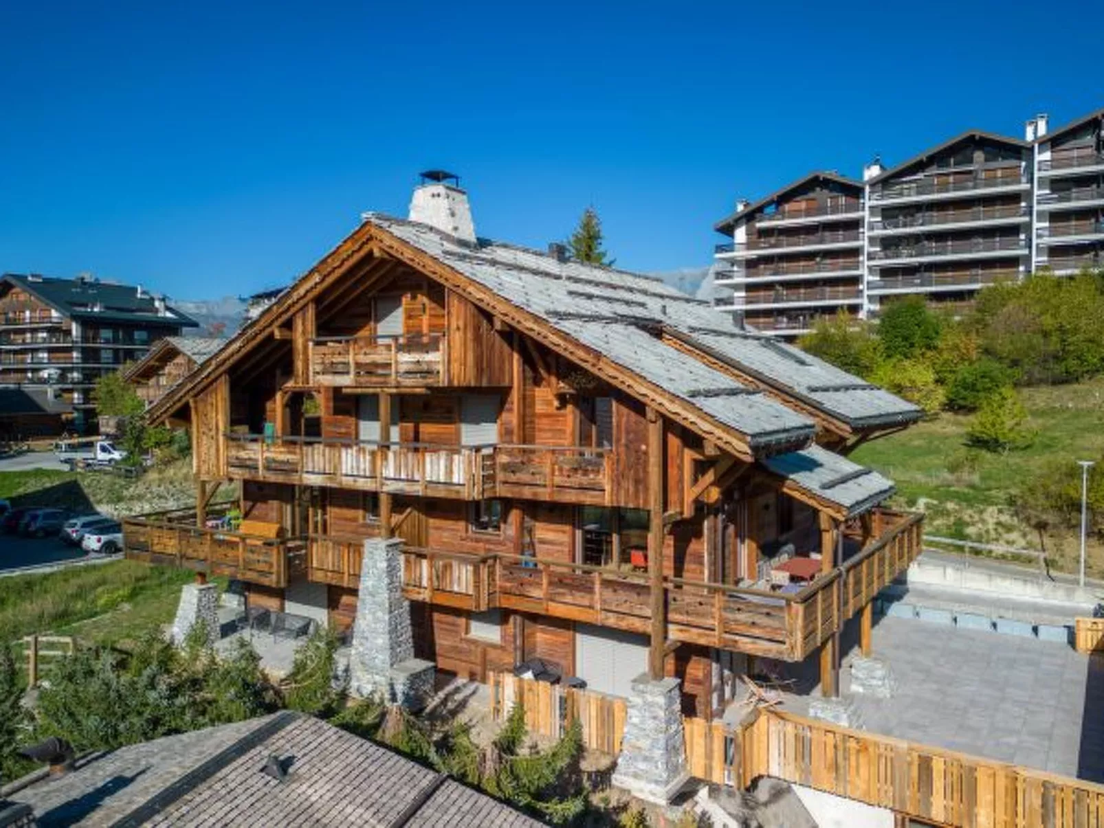 Les Fermes d'Alice - Centre de la station - Outside