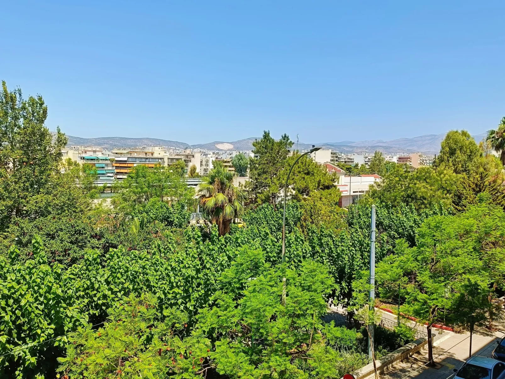 Athen Hauptbahnhof 4-Zimmer-Wohnung - Dehors