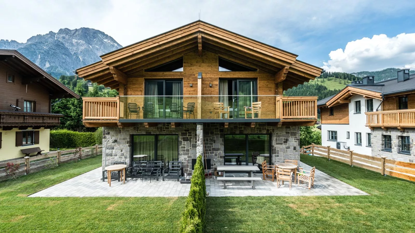 Chalet Schneelöwe XL-Exterior summer