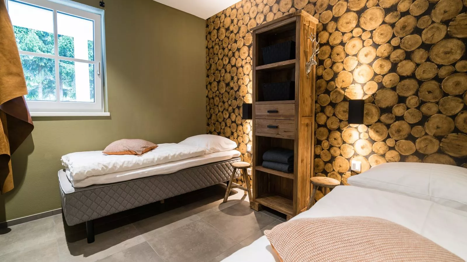 Chalet Schneelöwe L-Bedroom