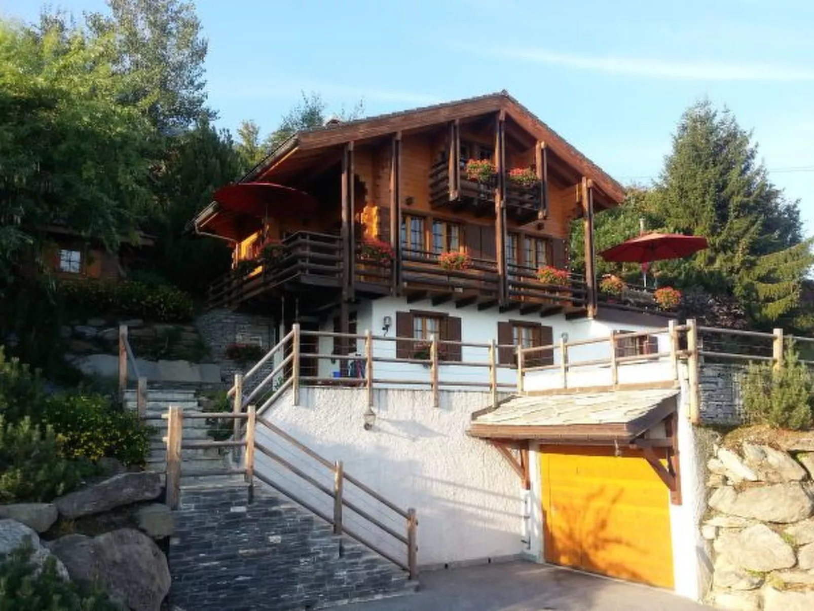 Chalet Lisa, ski-in/out, accessible by car - Draußen