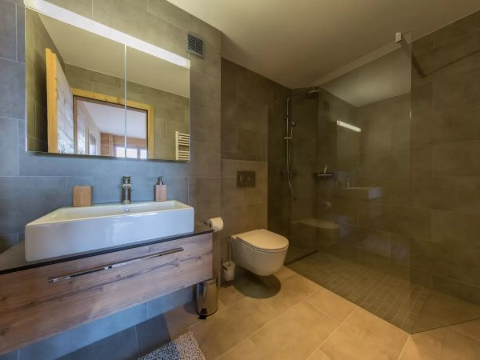 Nendaz 2 bedroom apartment - close ski lift (R27) - Dedans