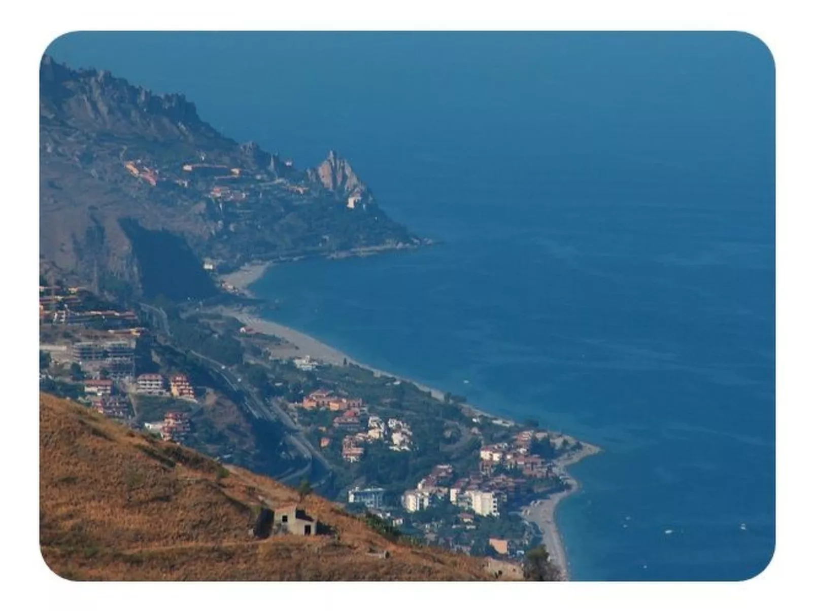 Etna Snow&Sea - Outside