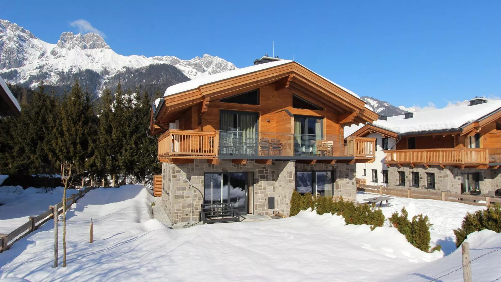 Chalet Schneelöwe S-Exterior winter