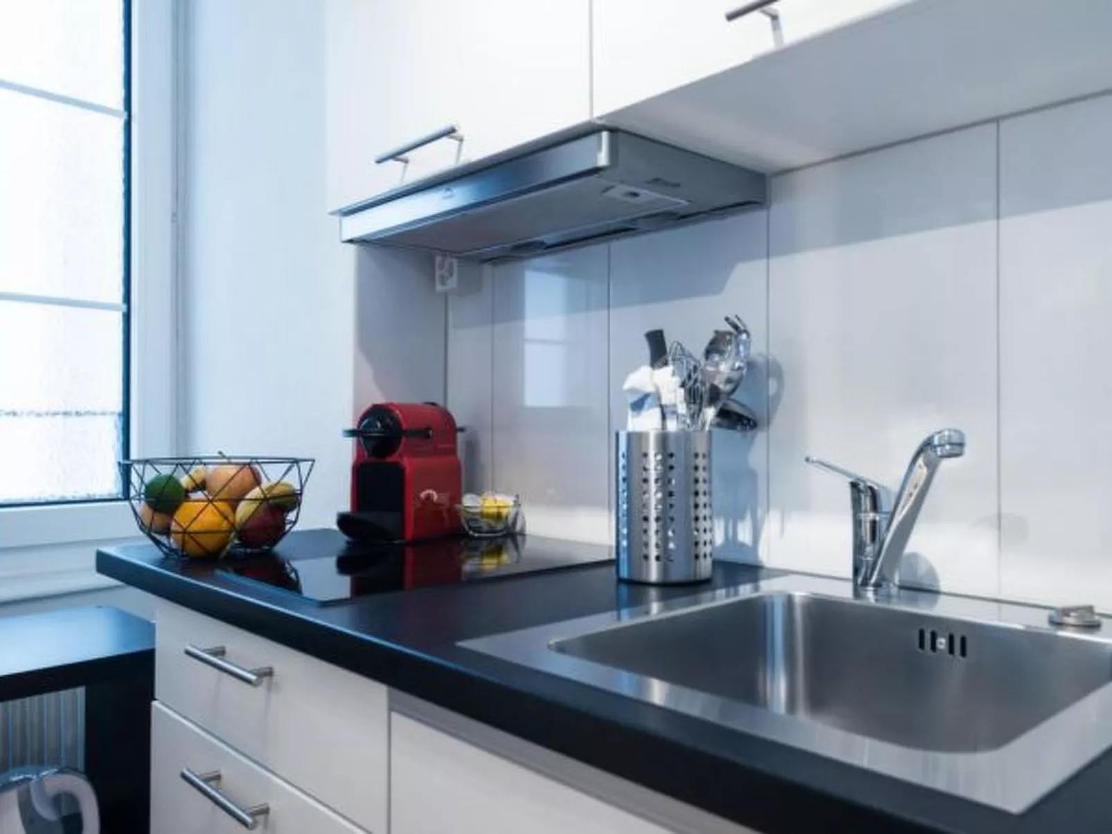 LU Venus ll - Old Town HITrental Apartment - Inside