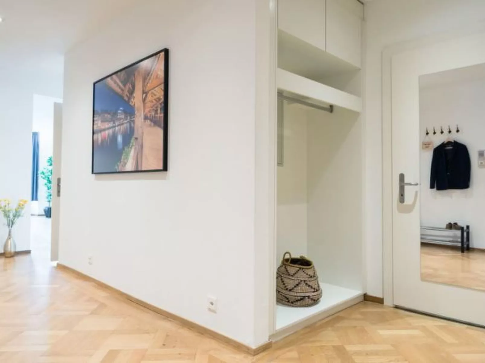 LU Neptun I - Chapel bridge HITrental Apartment - Inside