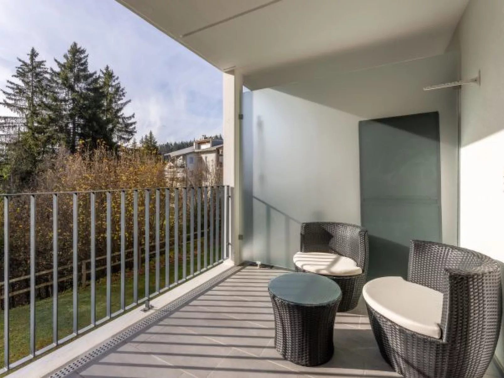 Taviarna Laax 5.3 - Draußen