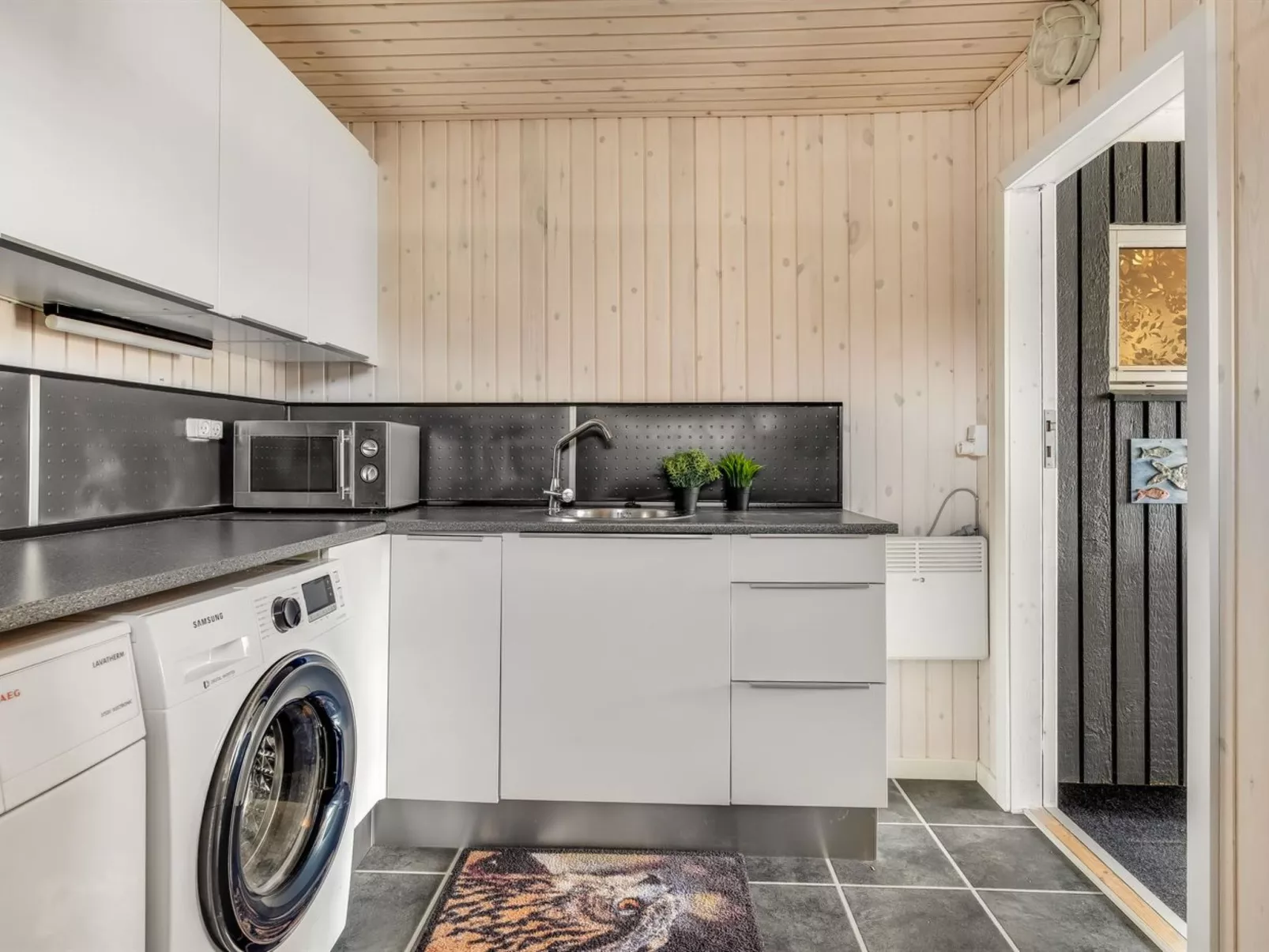 "Danail" - 250m from the sea - Dedans