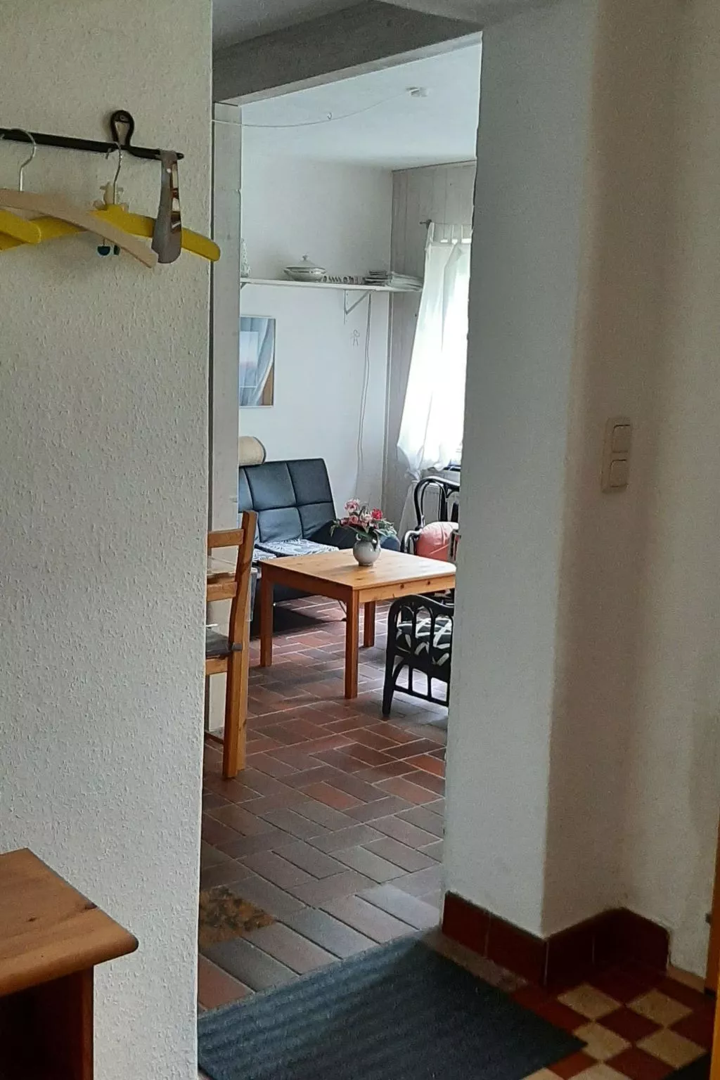 Geräumige Ferienwohnung in Kölker mit Terrasse und Grill - Drinnen