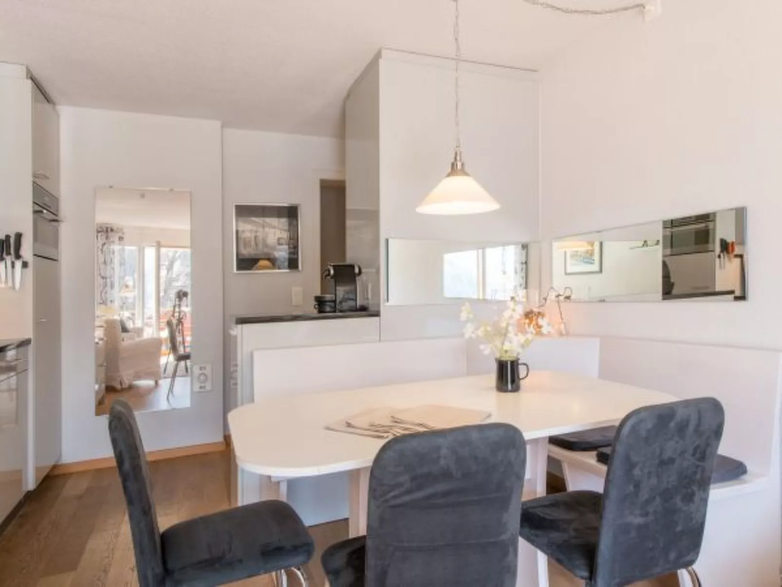 Eiger Residence - Inside