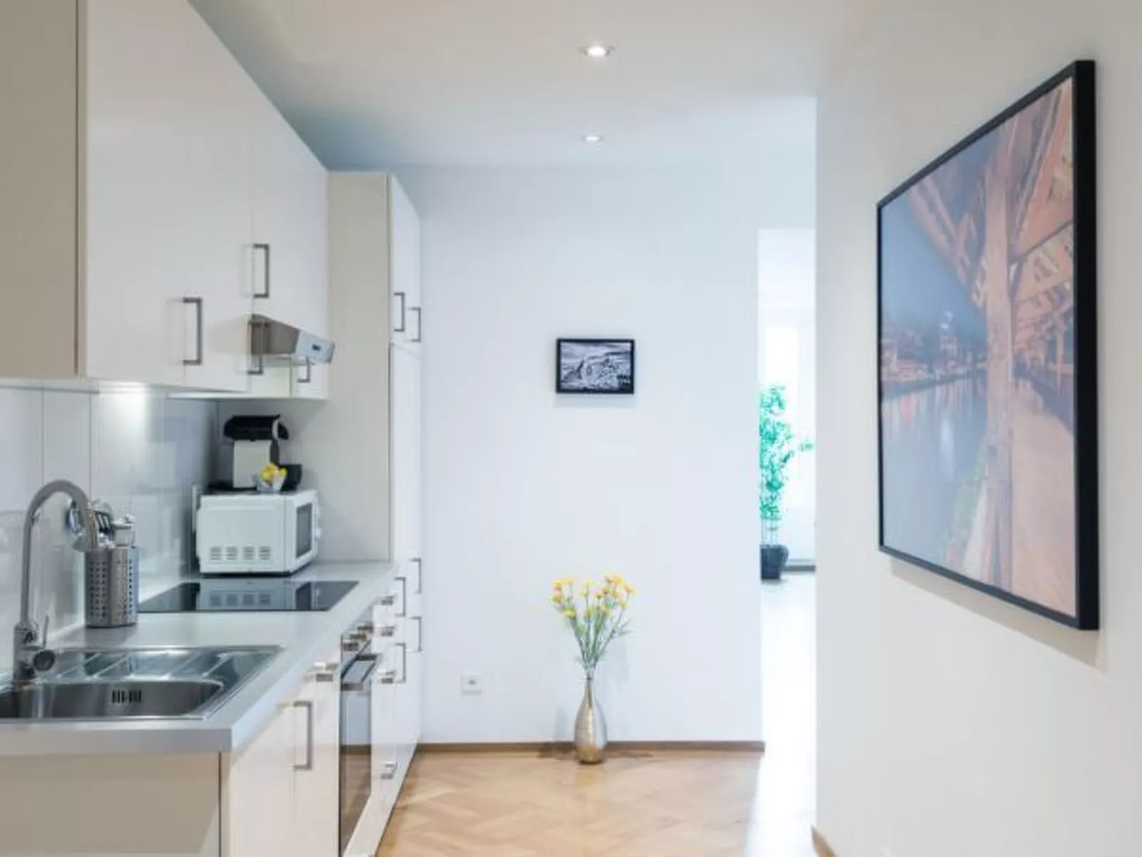 LU Neptun I - Chapel bridge HITrental Apartment - Inside