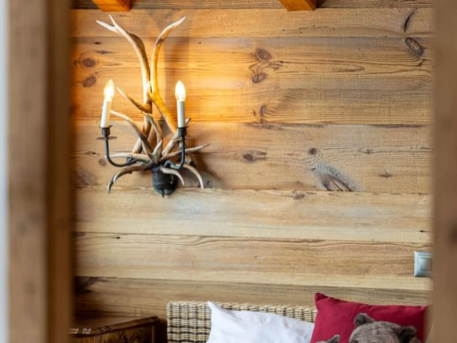 Above the Clouds - spacious chalet with great view - Drinnen