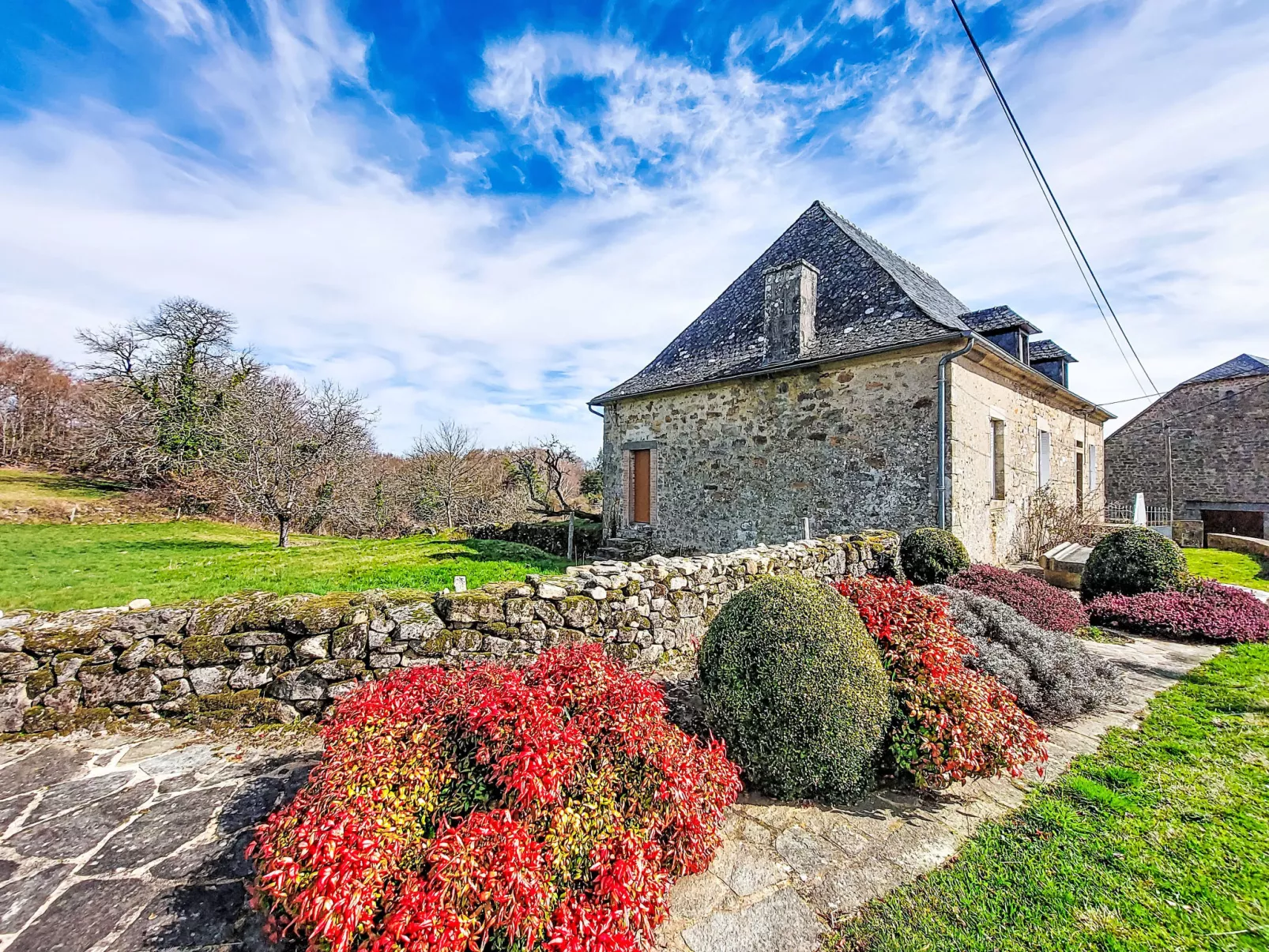 Gîte Saint Sauveur - Draußen