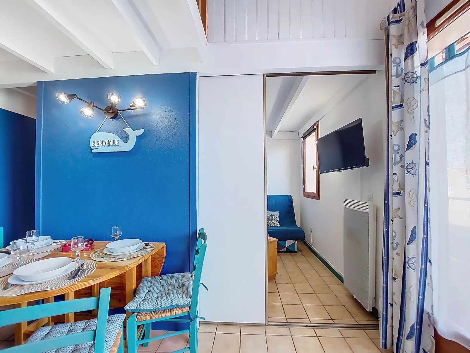 Les Soleils Rouges - Inside